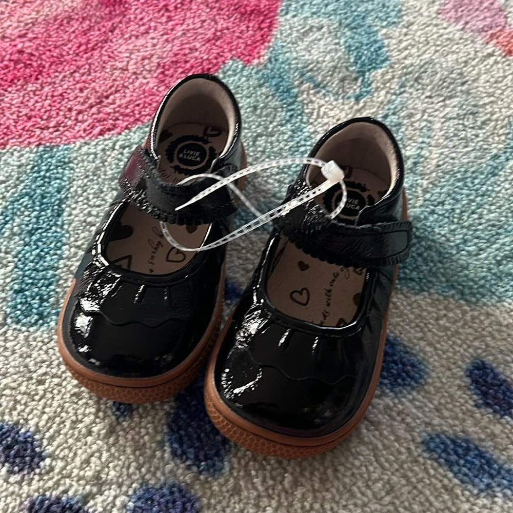 Brand new Livie & Luca